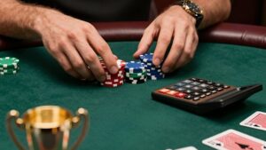 Poker chips and a calculator on green felt for understanding tournament welcome bonuses math